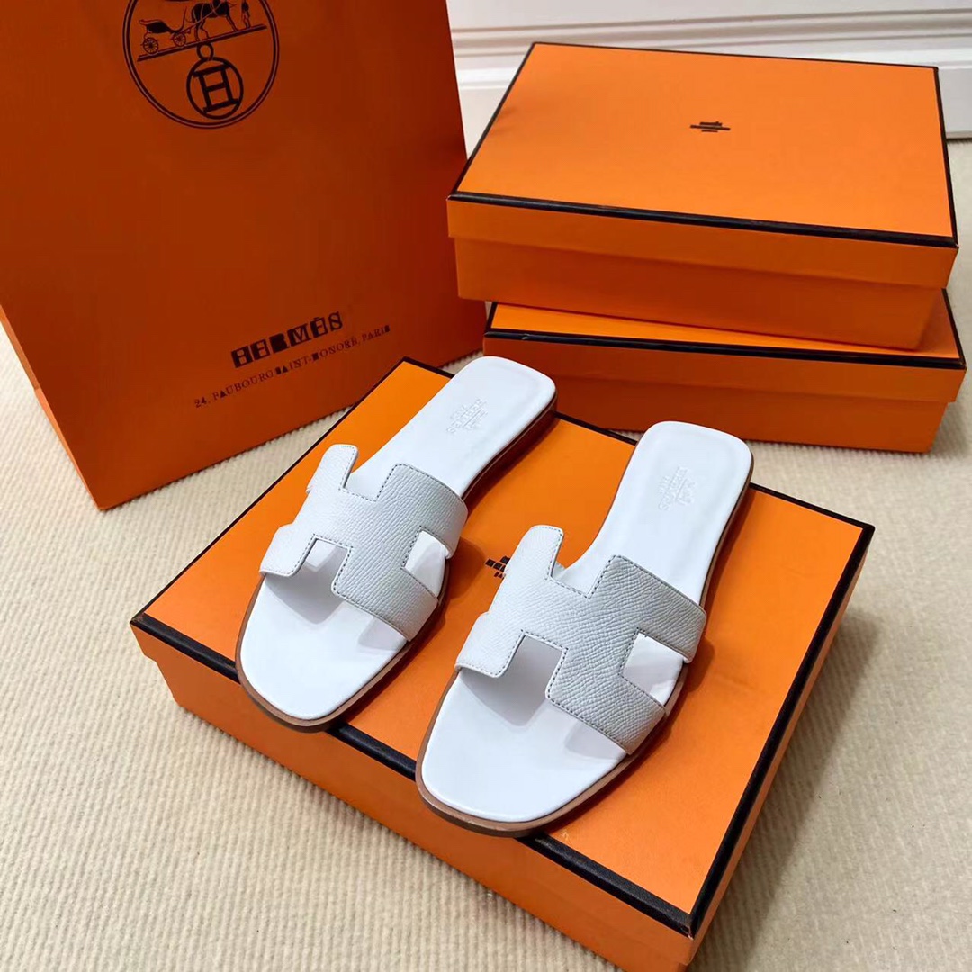 에르메스 올수공 오란 슬리퍼 샌들 앱송 62